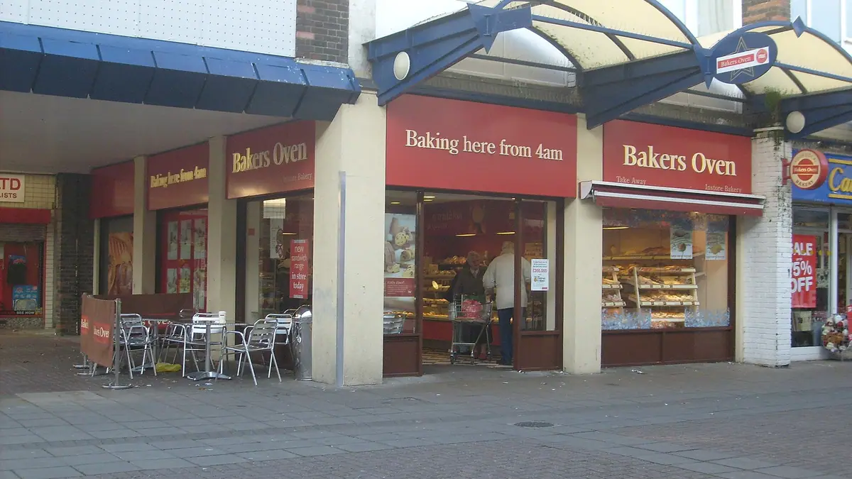 JG Ross (Bakers) – bakery in Stonehaven town centre